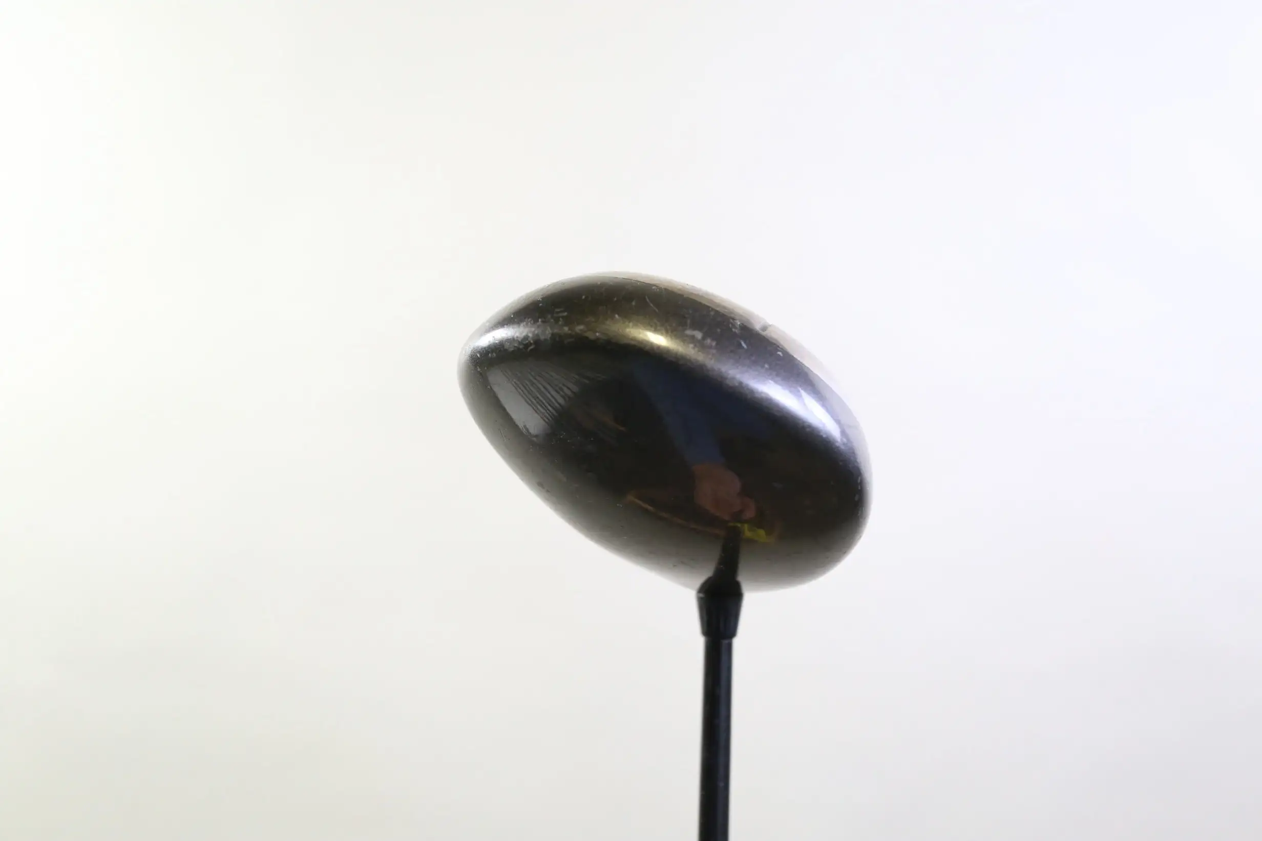 Callaway Big Bertha Titanium 2004 Driver - Right-Handed - 10 Degrees - Regular Flex 4 Callaway Big Bertha Titanium 2004 Driver - Right-Handed - 10 Degrees - Regular Flex - Image 4