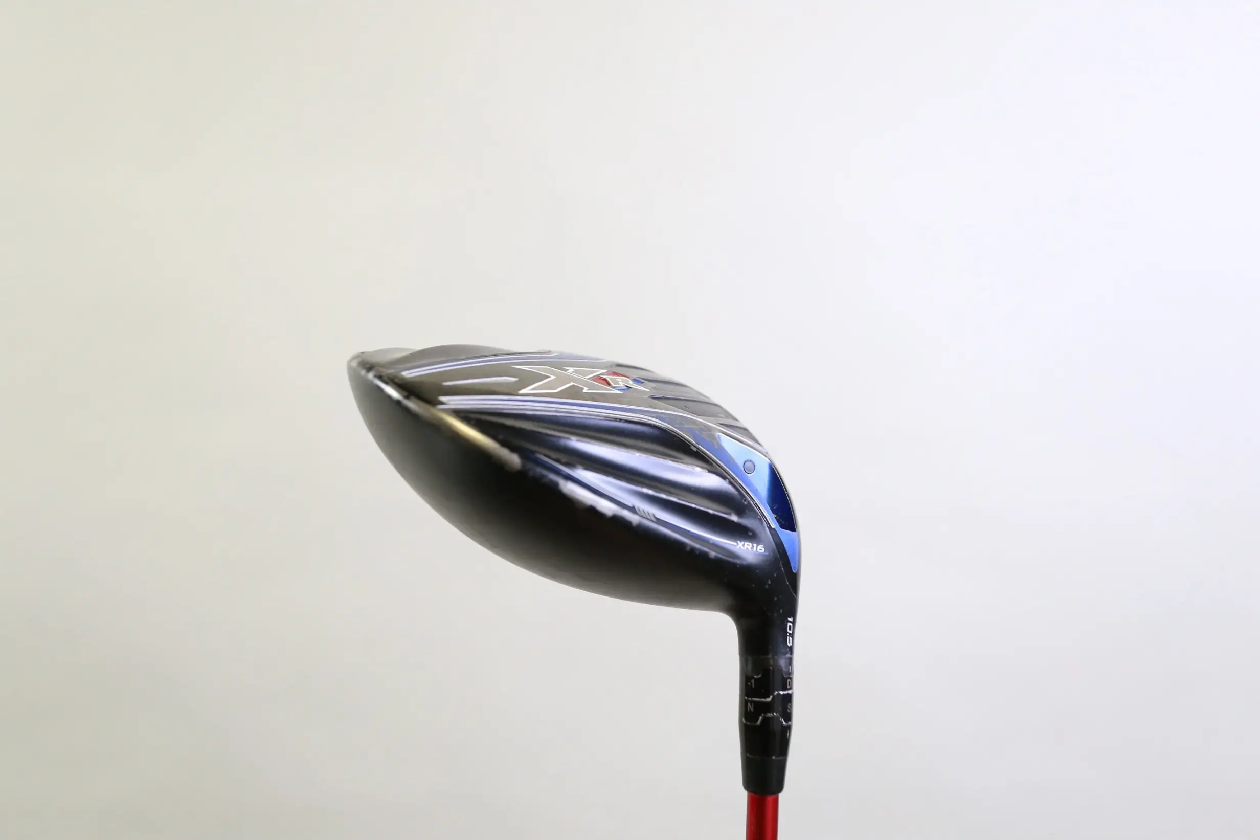 Callaway XR 16 Driver - Right-Handed - 10.5 Degrees - Regular Flex 3 Callaway XR 16 Driver - Right-Handed - 10.5 Degrees - Regular Flex - Image 3